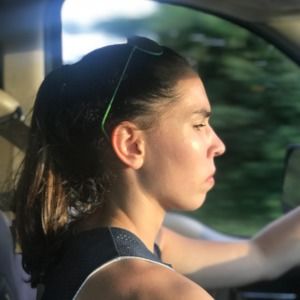 Meet your Posher, Lauren